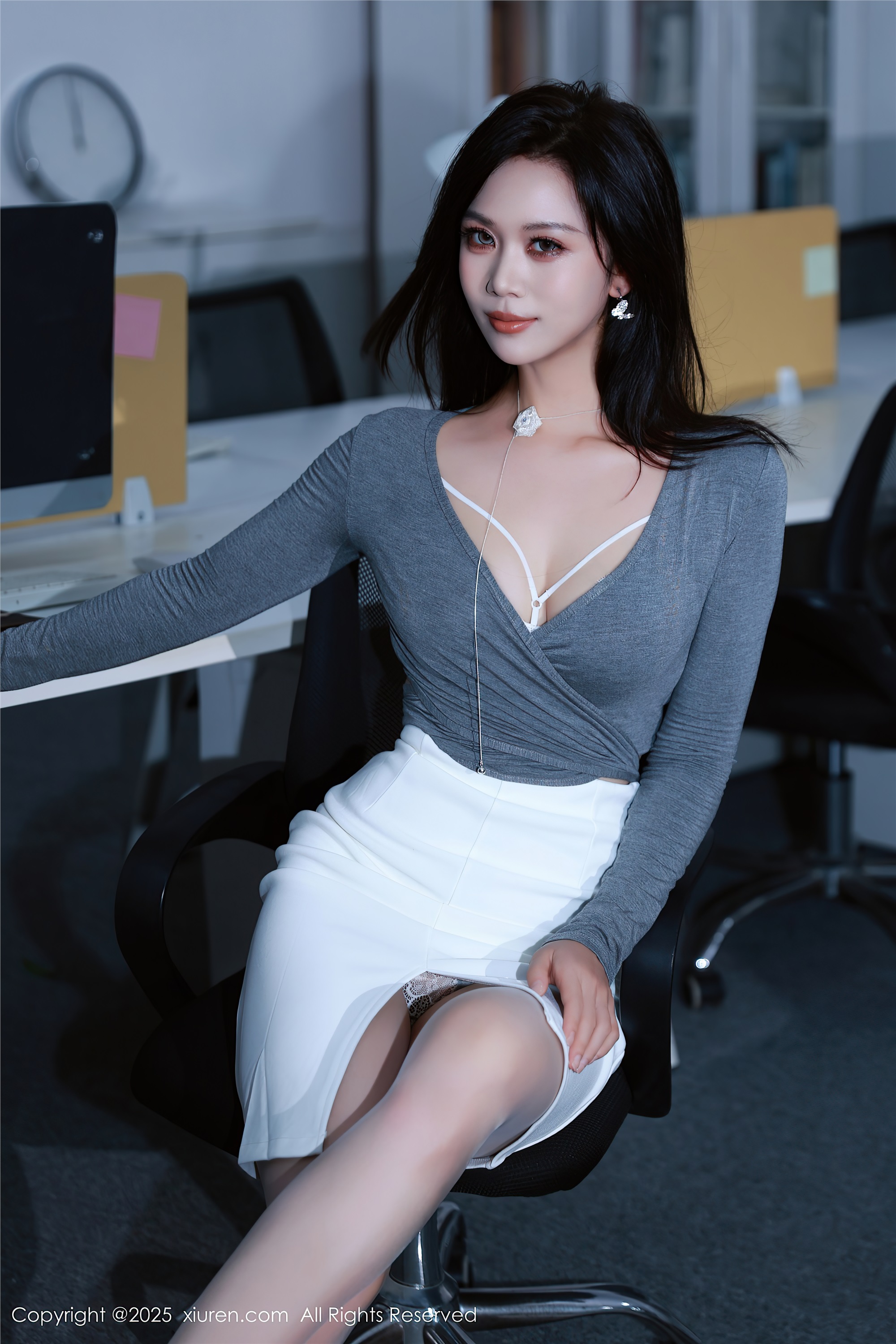 Xiuren秀人网 2025.09.18 NO.10780 玫瑰我爱你